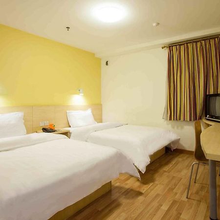 7Days Inn Suizhou Jiaotong Avenue Luhe Rum bild